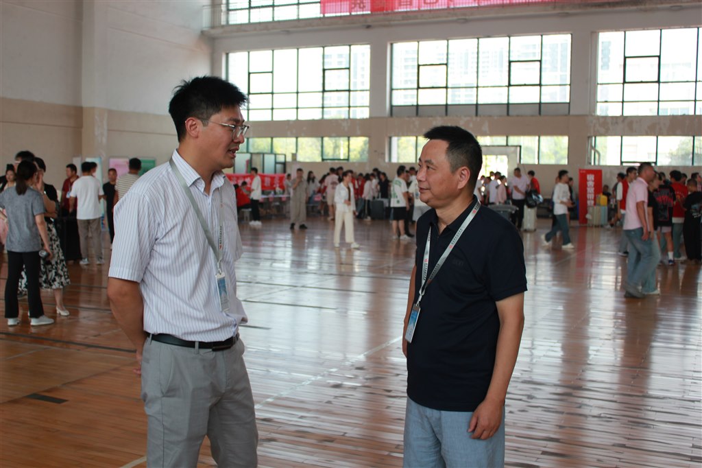 校領導-王志平.JPG